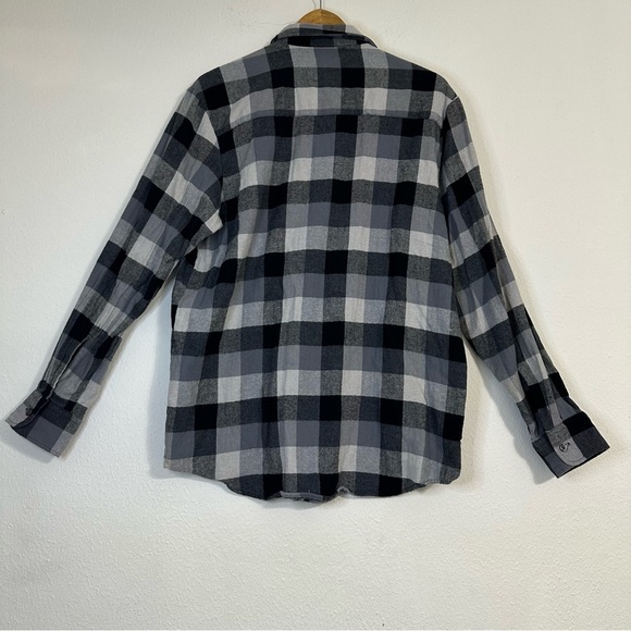 Club Room Men’s Buffalo Buttom Down Flannel Shirt Color Gray Size M Plaid - Picture 3 of 12